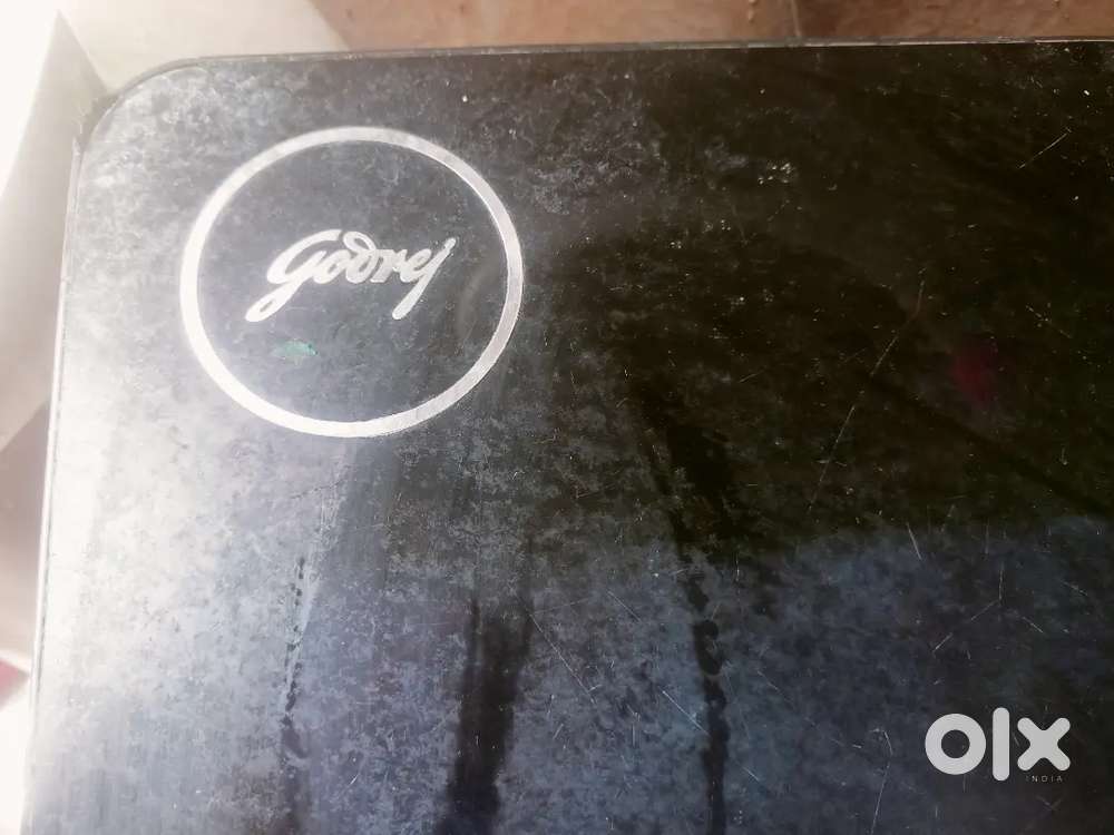 Godrej 8 kg new machine no use urgent sale so interested buyers msg me