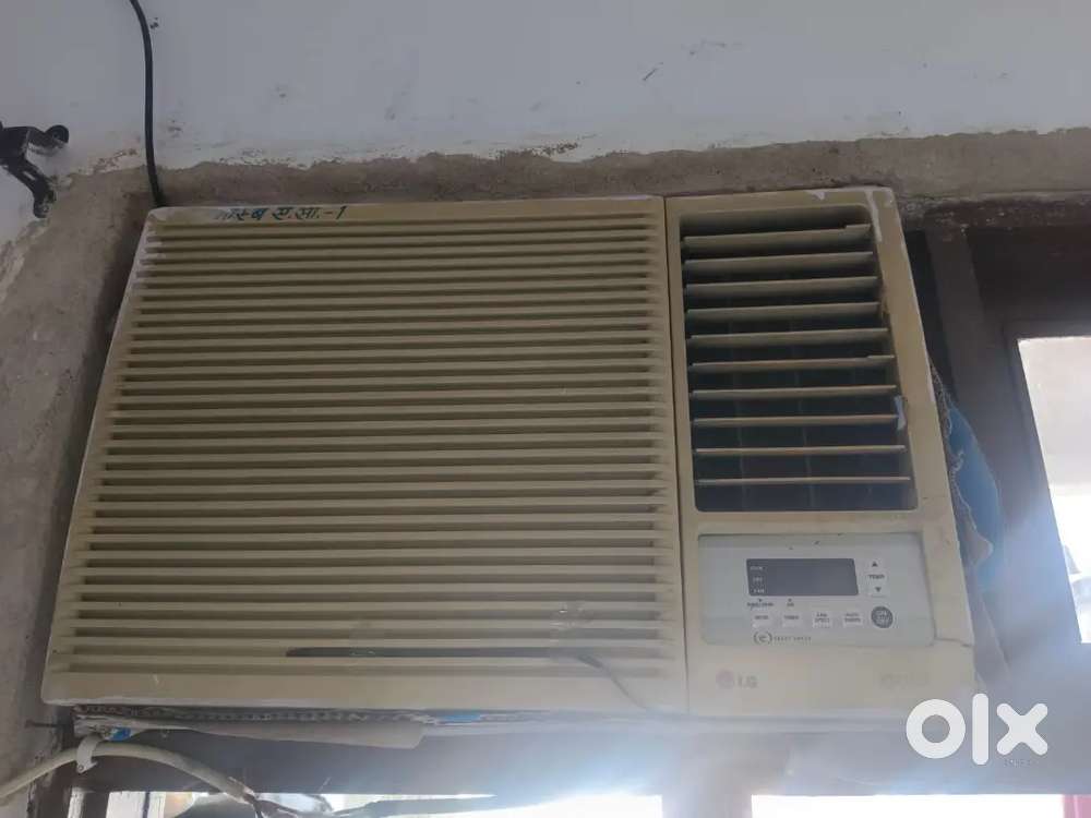 Lg 1-50 tan window Good condition