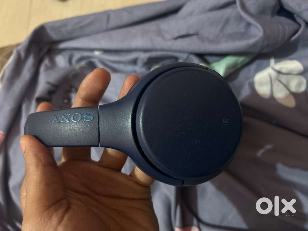 Sony xb 700 head phones