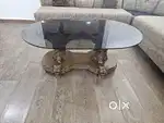 Centre glass table