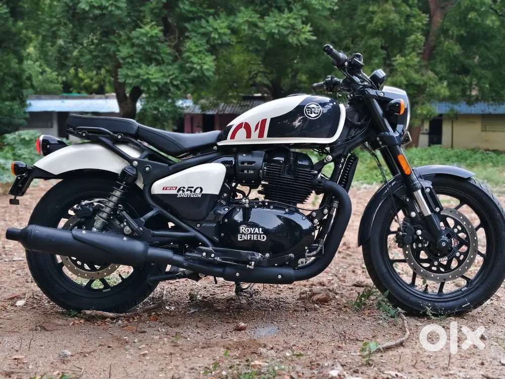 Shotgun 650 very low km top model