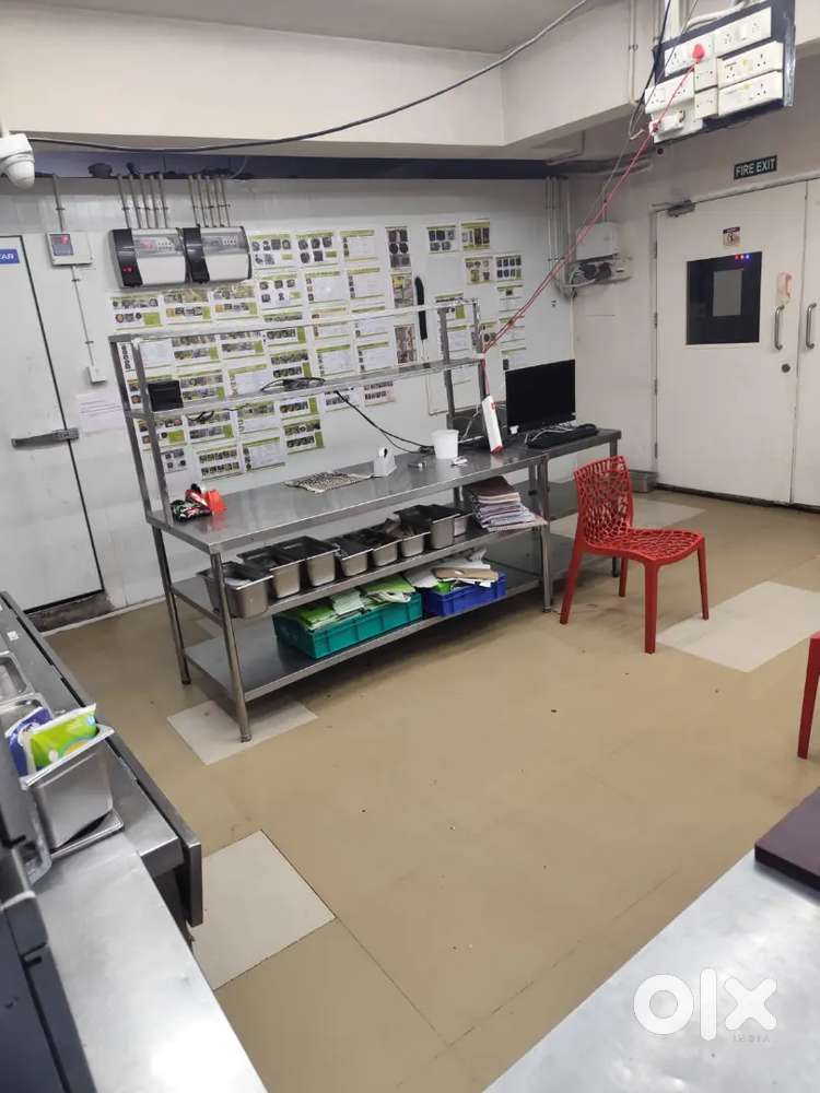 Blue star cold room