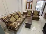 Sofa 5 seater with center table