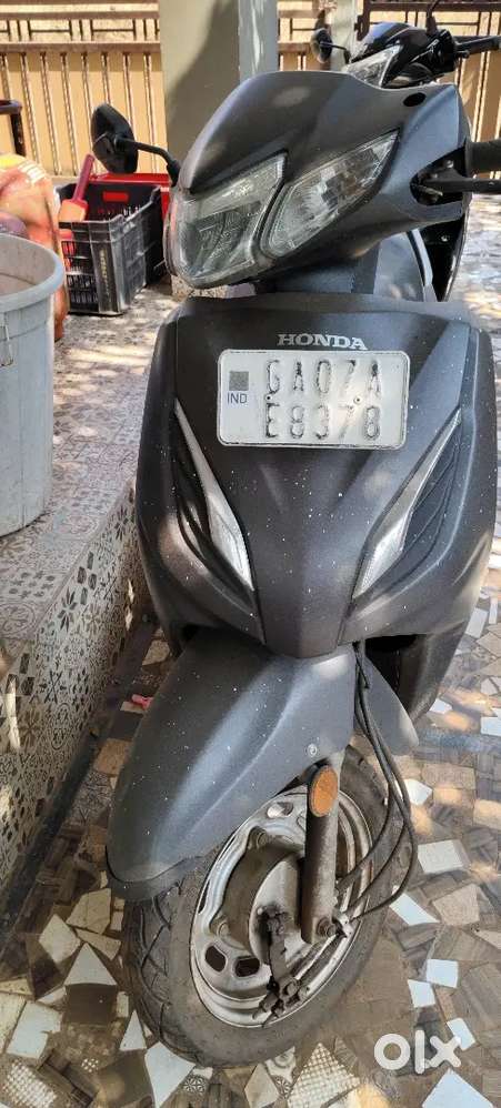 Running condition Activa available for sell