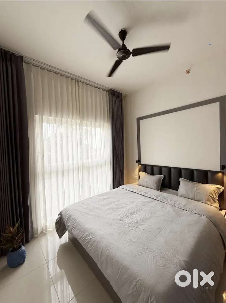 Fully Furnished Flat For Rent Raiya Road