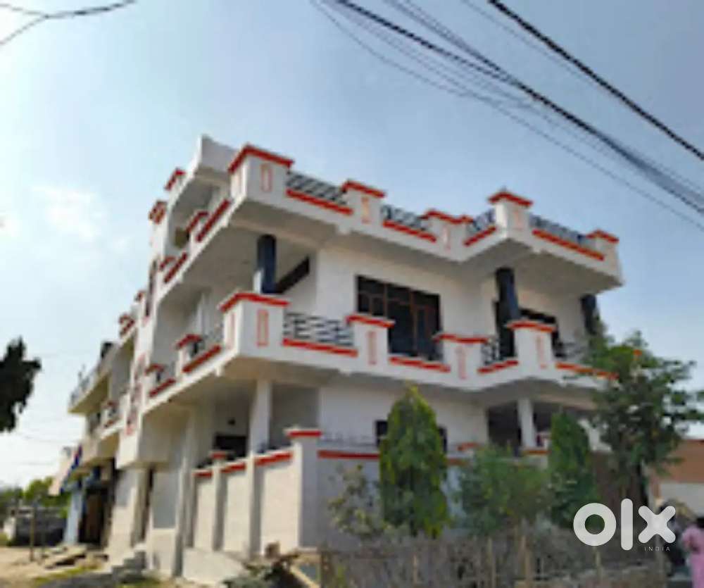 Corner House with east facing.