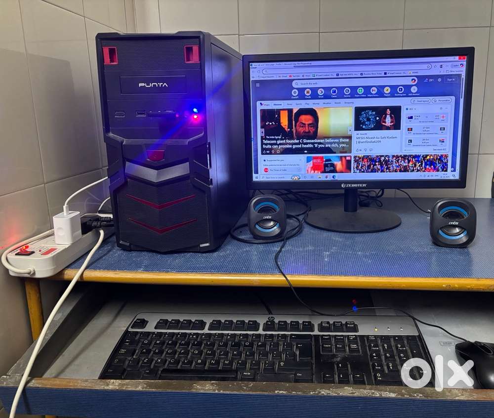 Hi-Tech Computer with Speakers