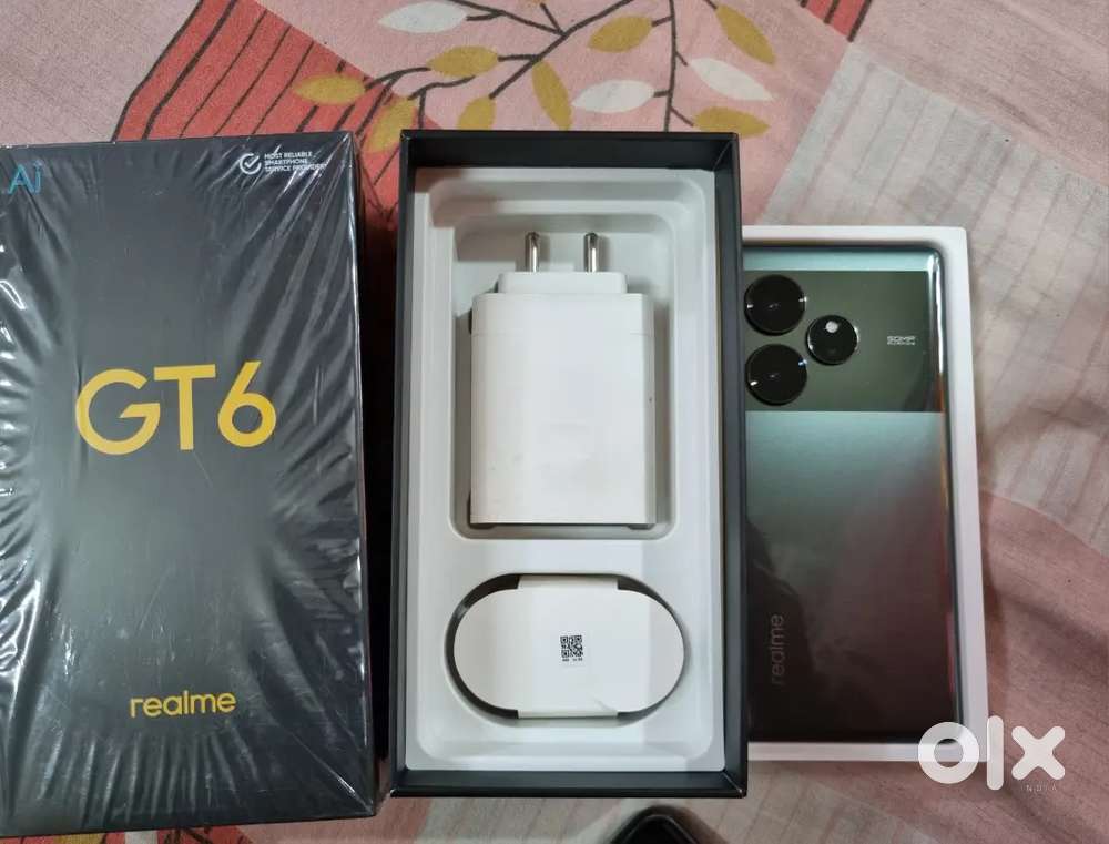 Realme GT 6 12/256 For Sell Supermint Condition