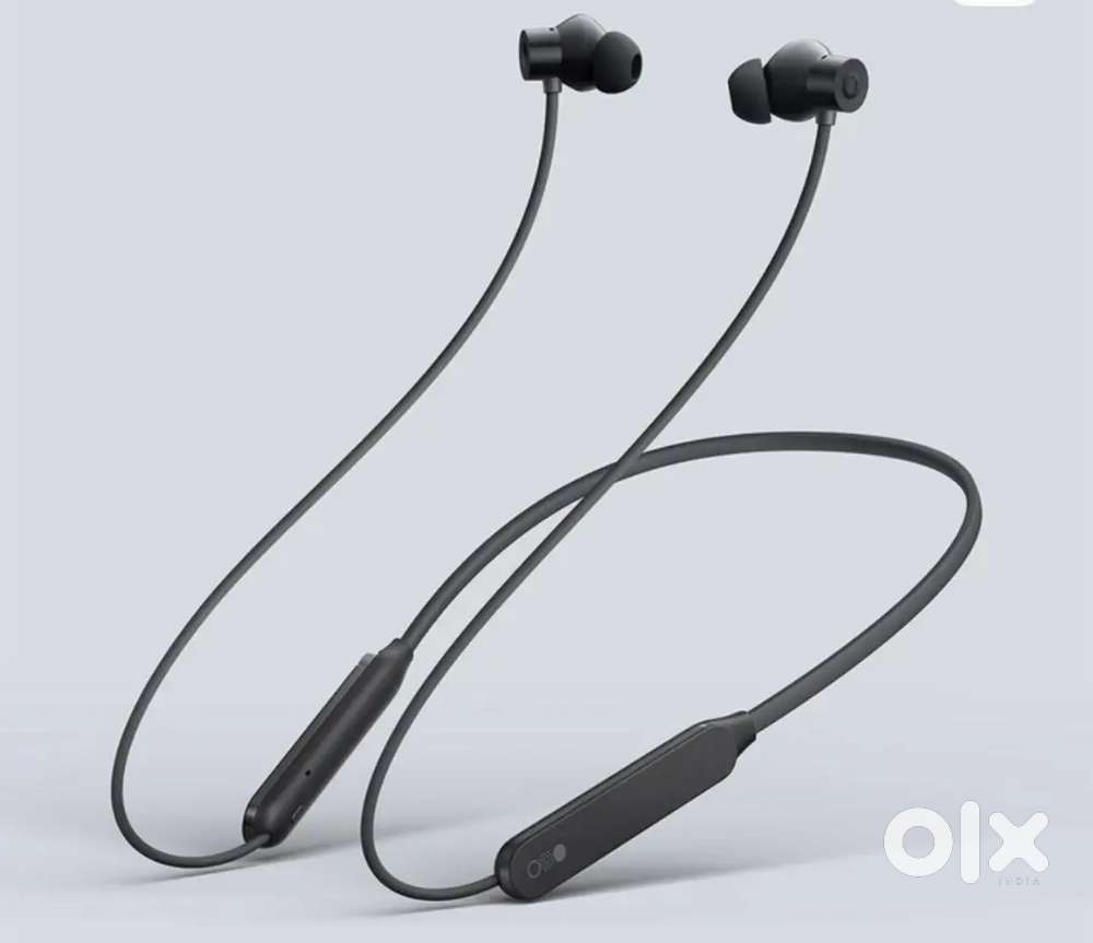 Neckband Pro by Nothing