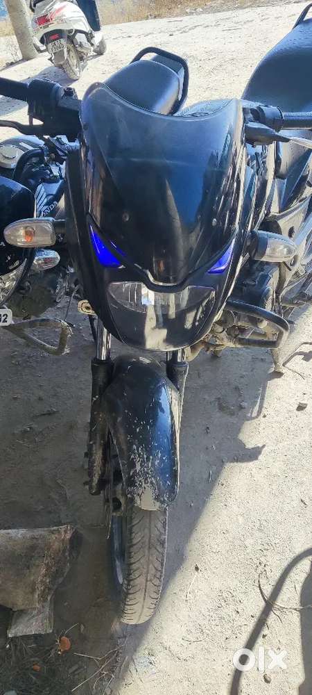 Pulsar 150