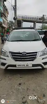 Toyota Innova 2014 Diesel Well Maintained