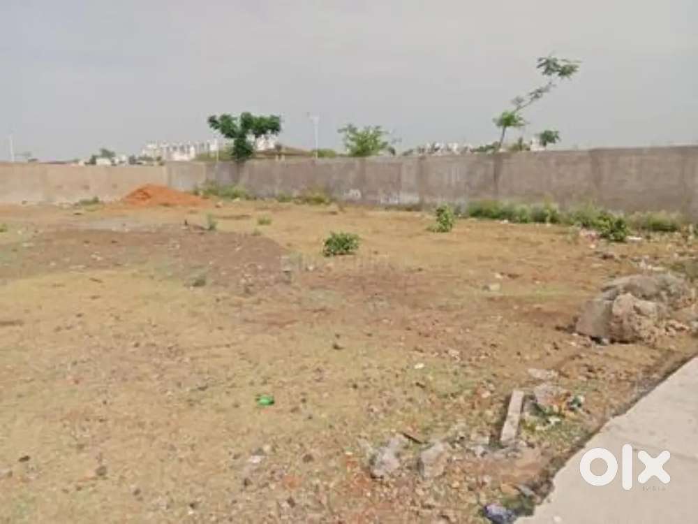 Residential plot Sale in gated society