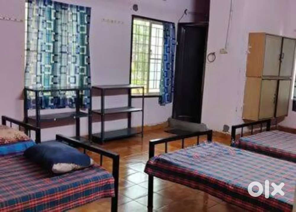 Boys hostel with food near pvp , vr engineering colleges
