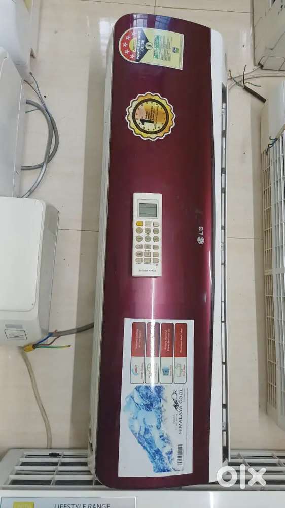 Split ac available and service available