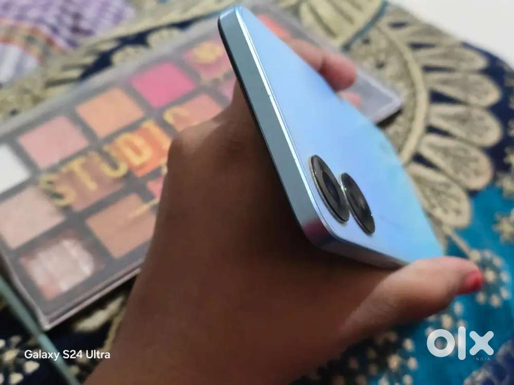 Oppo A78  5g 8/128