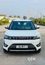 Mahindra XUV300 W8, 2019, Petrol