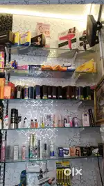 Cosmetics and jewellery Shop items sell karna hai