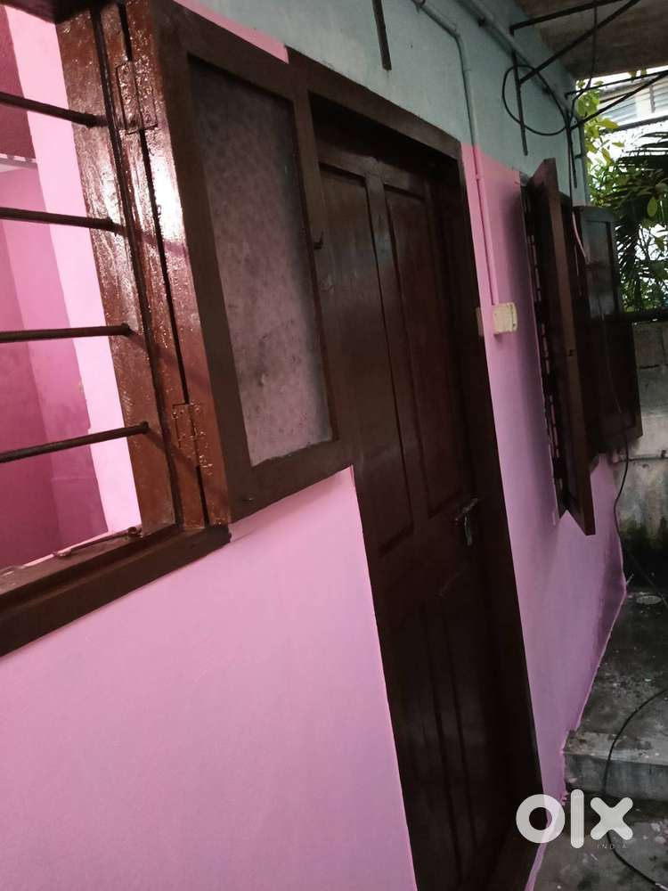 House Rent in Neelangarai