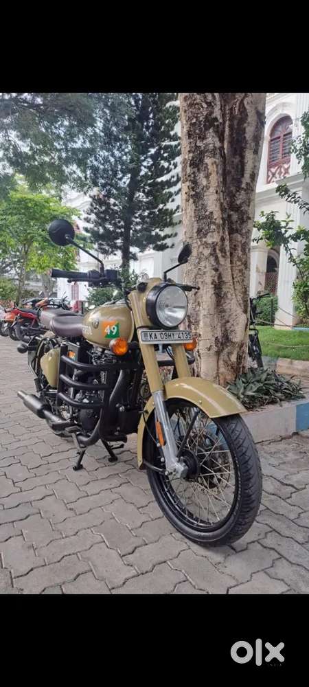 R/E classic 350cc Single owner Showroom condition