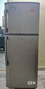 Samsung Refrigerator 236 LTRS, Double door, 5 Star Rating