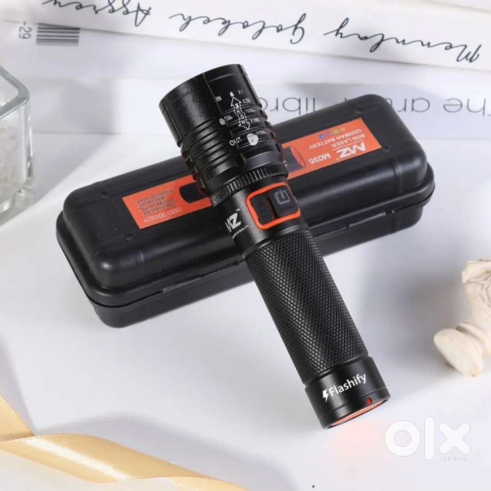 Rechargeable LED Torch  Ultra Bright, (WHOLESALE AND RETAIL)