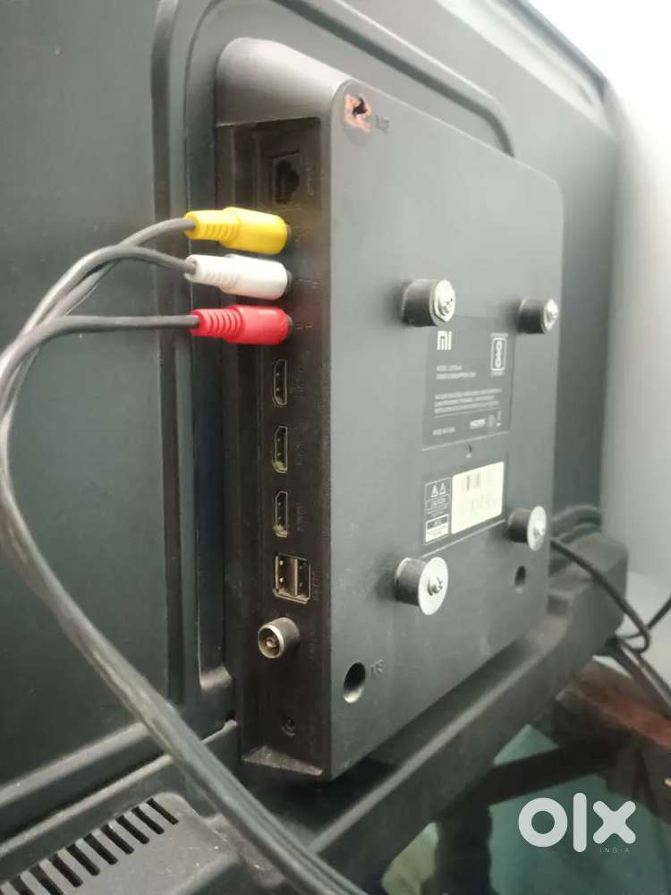 MI Android Led TV 32 fully New Condition
