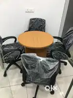 FURNISHED OFFICE /SOHO/SHOP CALL US