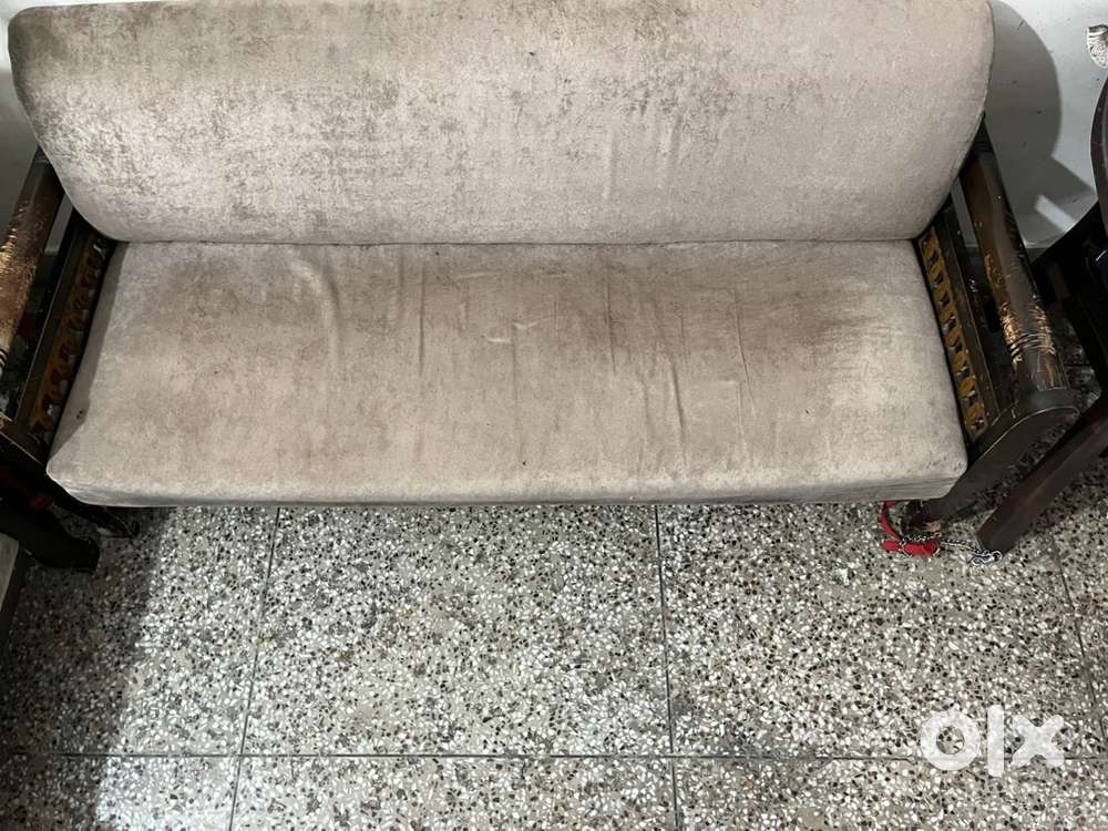 5 seater sofa