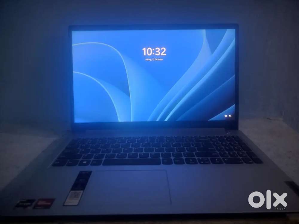 Lenovo IdeaPad 1 AMD Ryzen 7 Octa Core

5700U - 16GB/512GB SSD