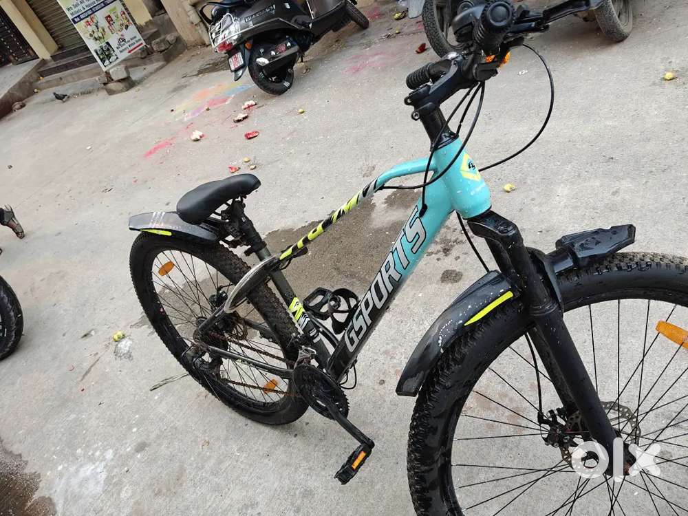 Brand new , purchased 4 months before but not used yet.