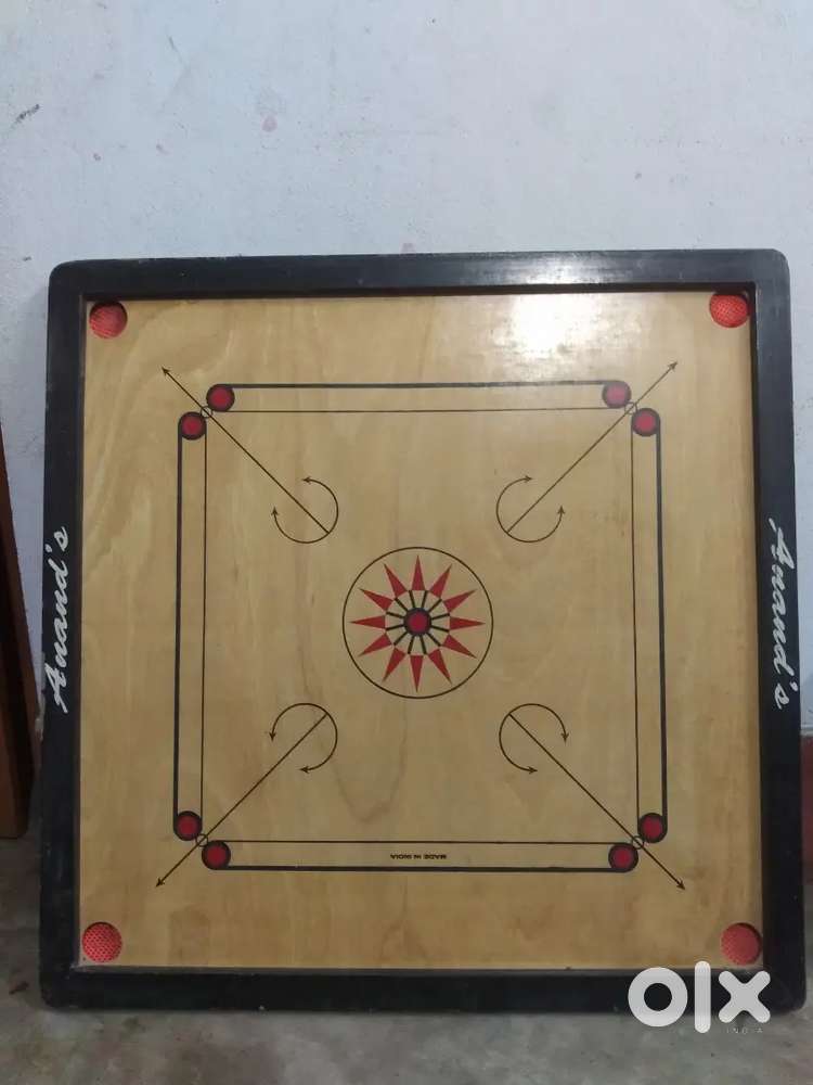 Anand's carrom board