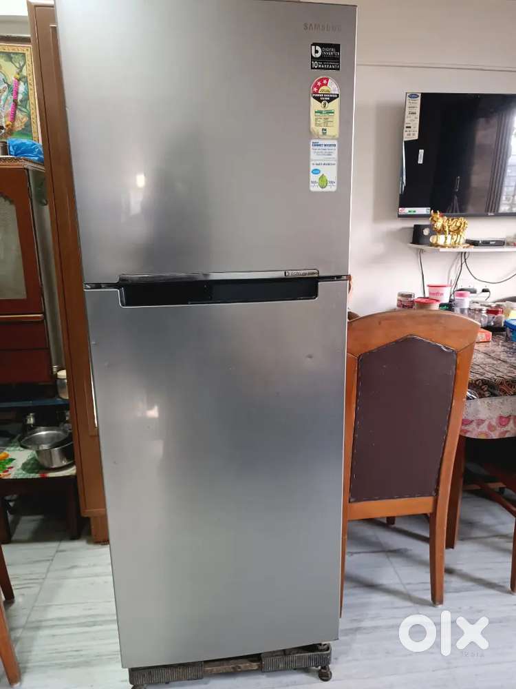 Samsung 261 ltr refrigerator