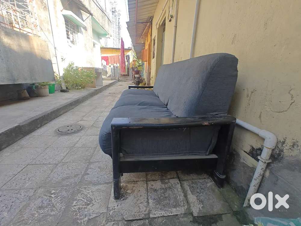 Byars  never gonna cry  (Study tables)