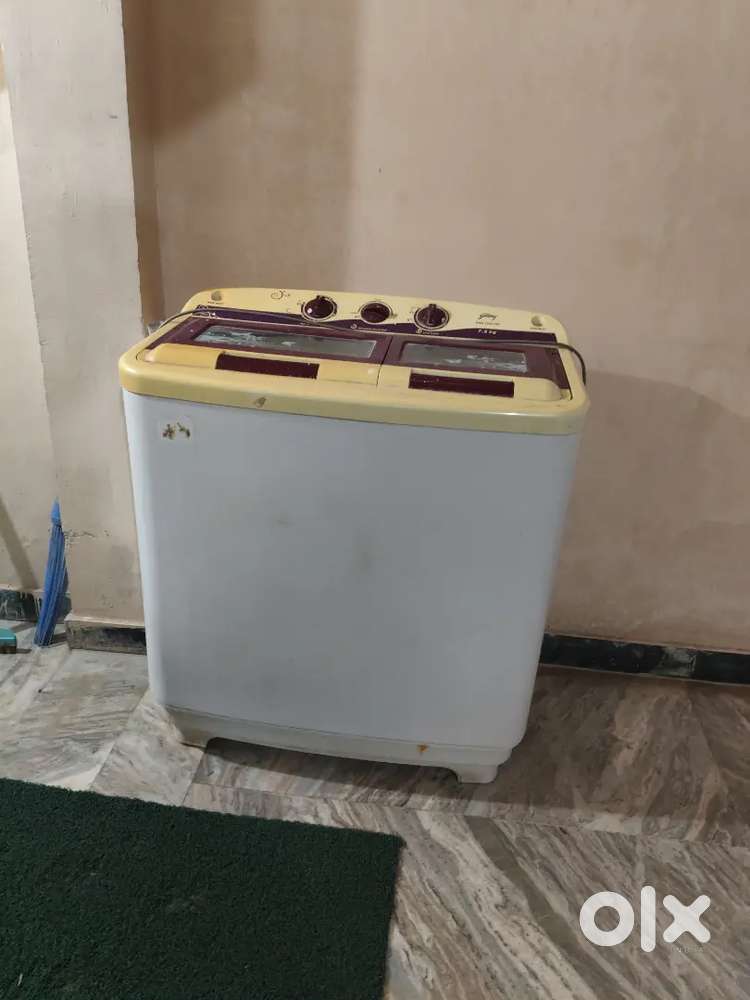 Samsung Washing Machine (running) 7 kg