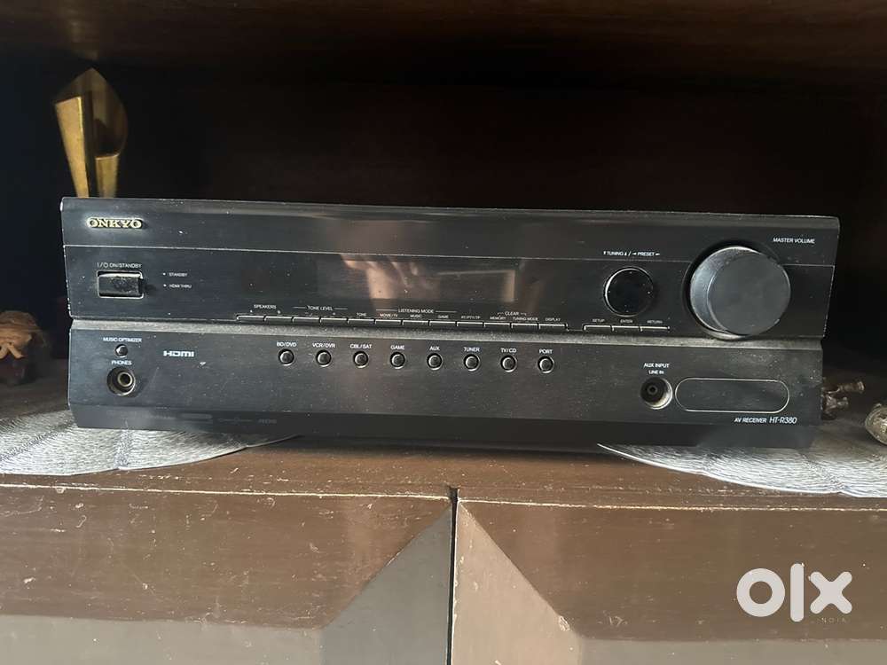 Onkyo Home Theatre - Full Setup with speakers