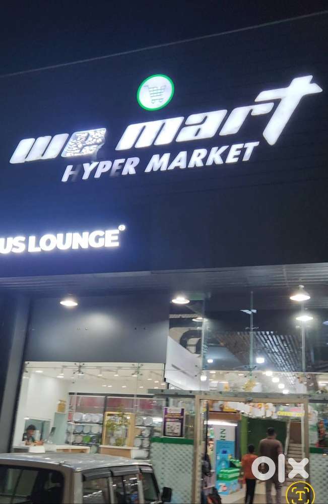 Showroom sales and billing staff