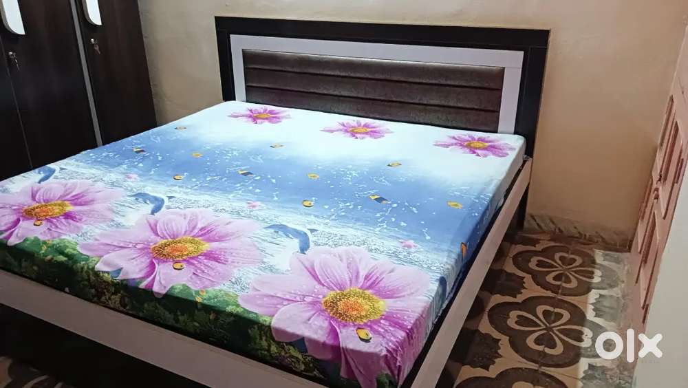 6*6 Bed & Mattress, Cupboard and tipay