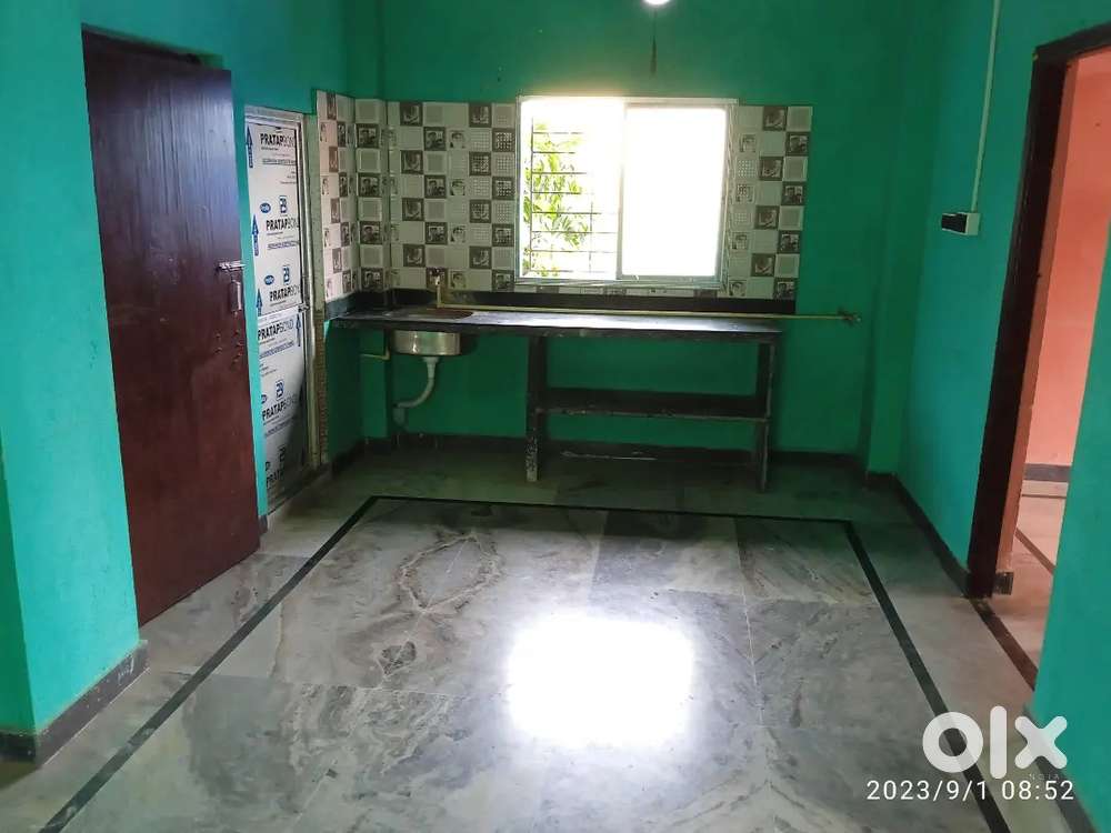 HOUSE/ROOM for RENT PANSKURA STATION