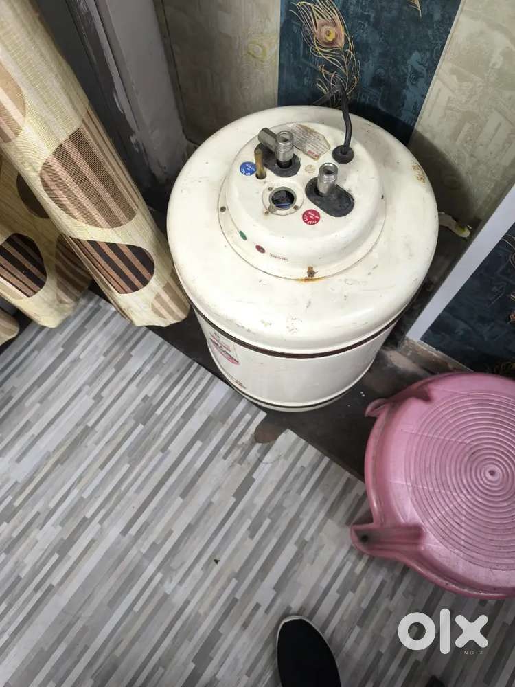 20 ltr water geejar for washroom or kitchen