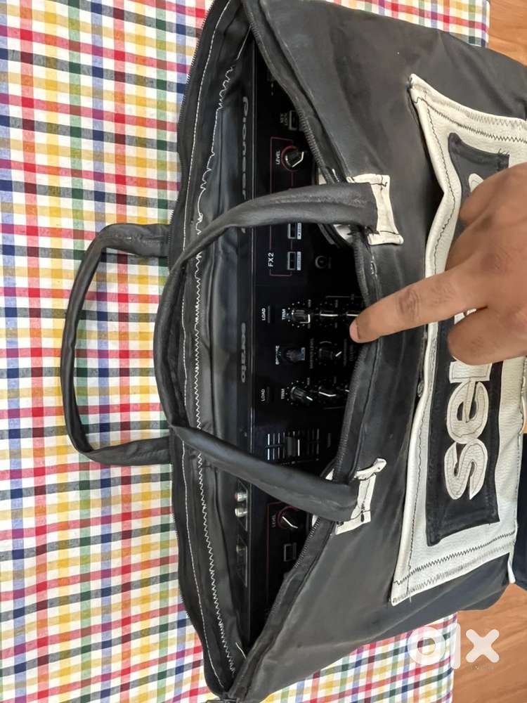 Pioneer DDJ SB3 ( New condition)