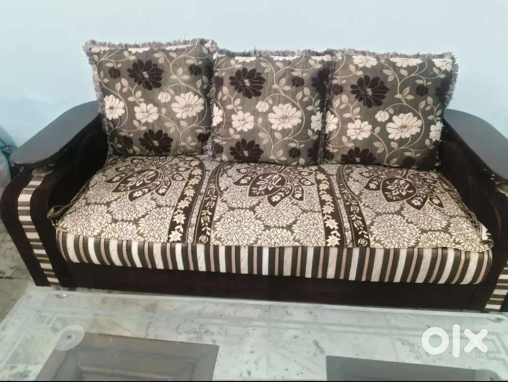 Sofa set table