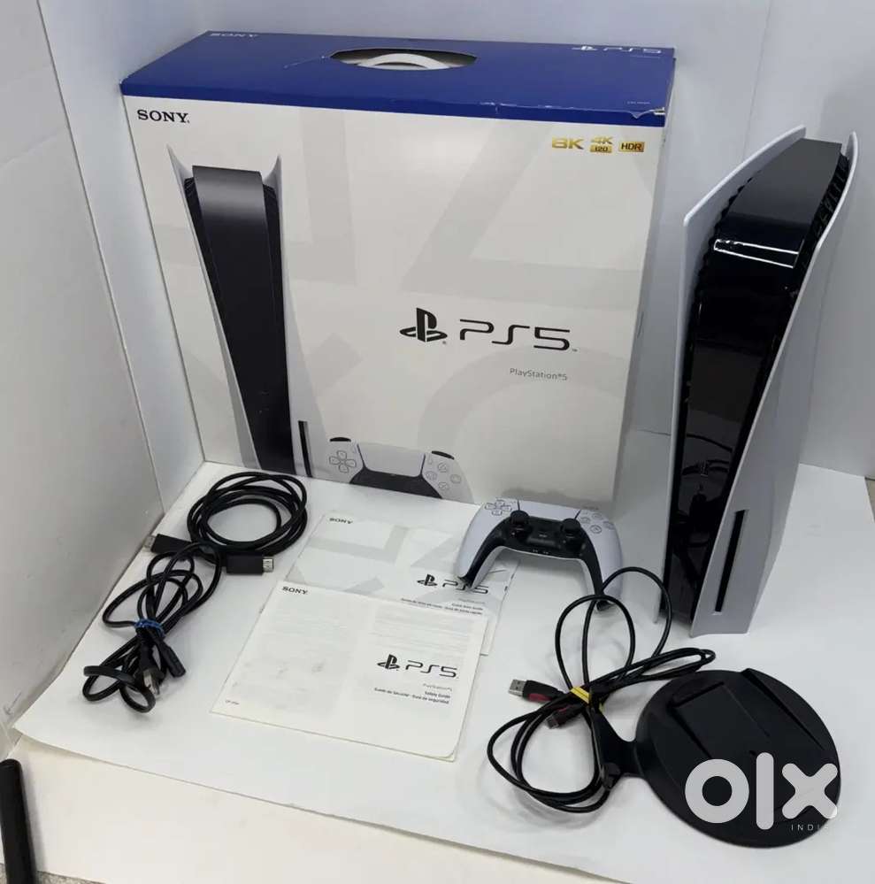 Sony Playstation 5 Console Disc Version 825GB PS5 CFI-1115A With Box