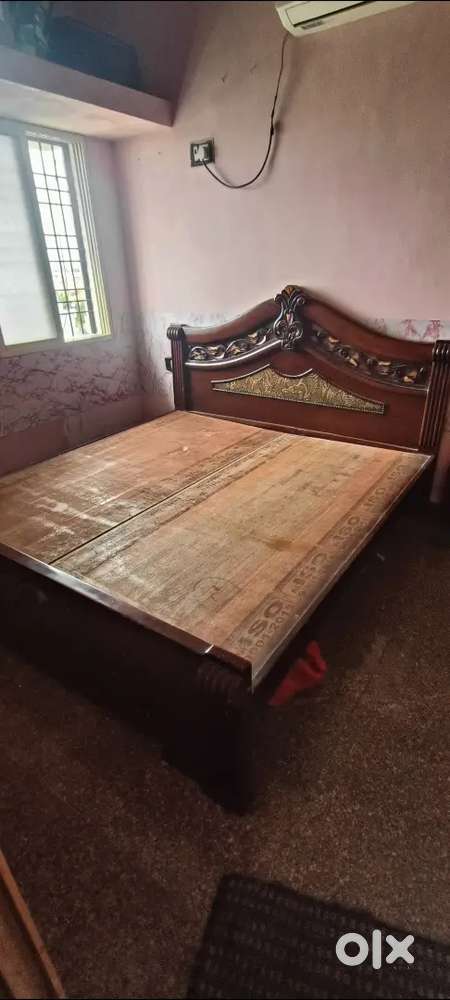 King size cot