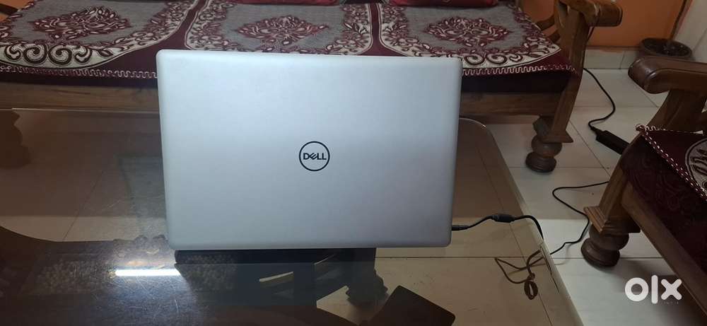 Dell Inspiron 5570 15.6 inch Laptop