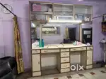 Beauty Parlour counter