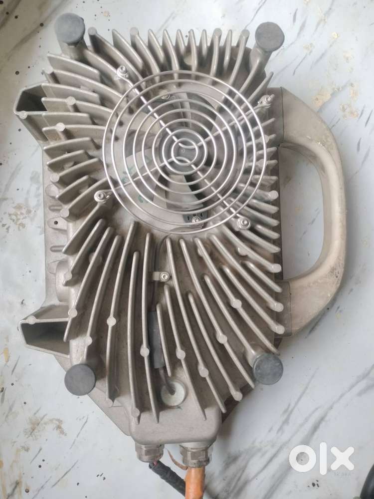 Mahindra auto charger 25000