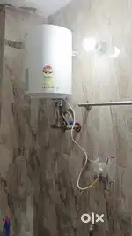 Orient Electric Cronos Pro 15 L Geyser