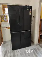 LG Side-by-Side Refrigerator – 8 Months Old, Like New