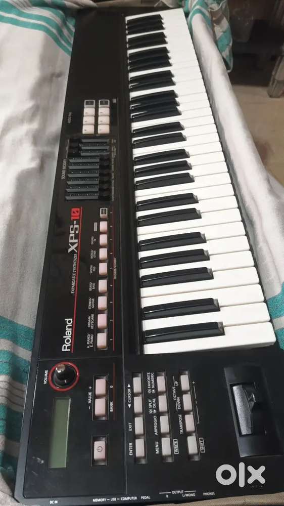 Roland XPS 10
