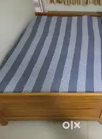 Single bed with mattress